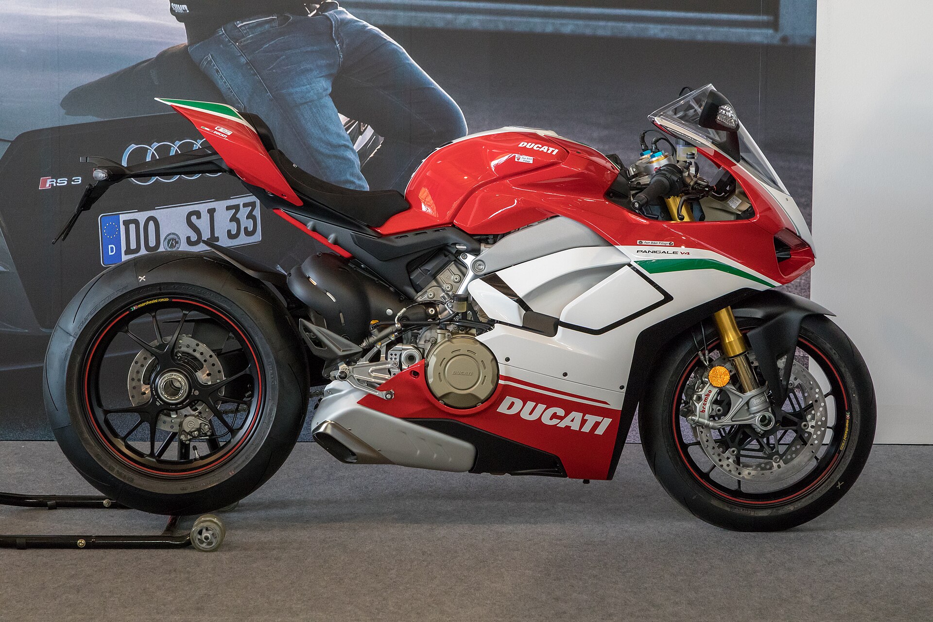 Ducati Panigale V4 Speciale